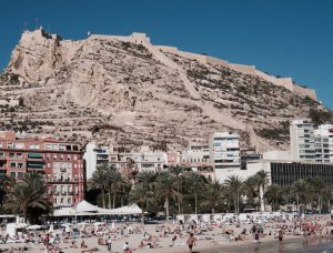 Hyrbil & biluthyrning i Alicante