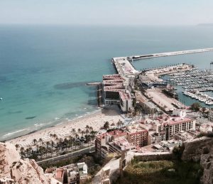 Biluthyrning & hyrbil Alicante-Elche flygplats